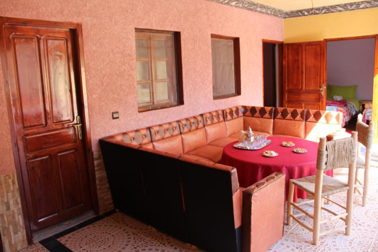 Dar Imperial Guest House Имлил Екстериор снимка
